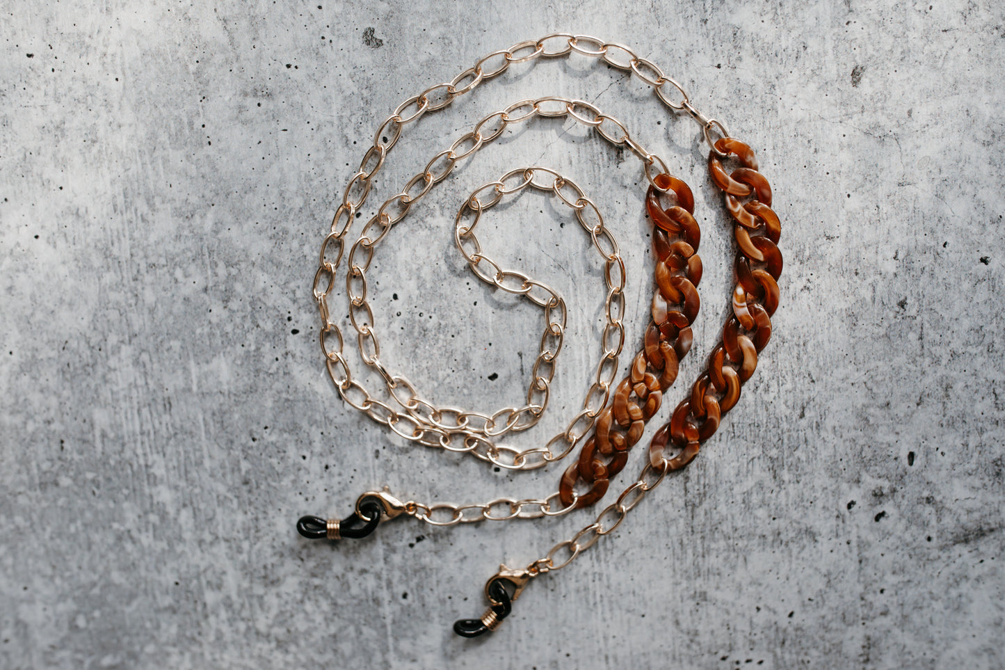stylish brown acrylic and gold sunglasses chain